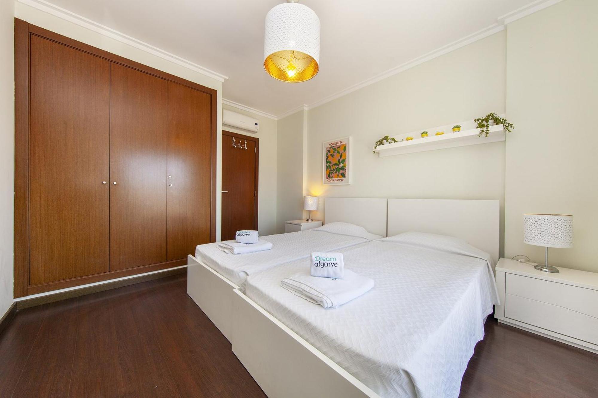 B03 - Luxury 2 Bed Lagos Marina Eksteriør bilde